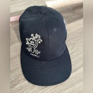 Keith Haring H&M hat